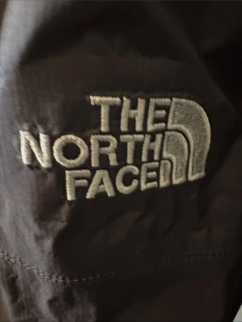 The North Face  Black Hooded Raincoat/Mens XS